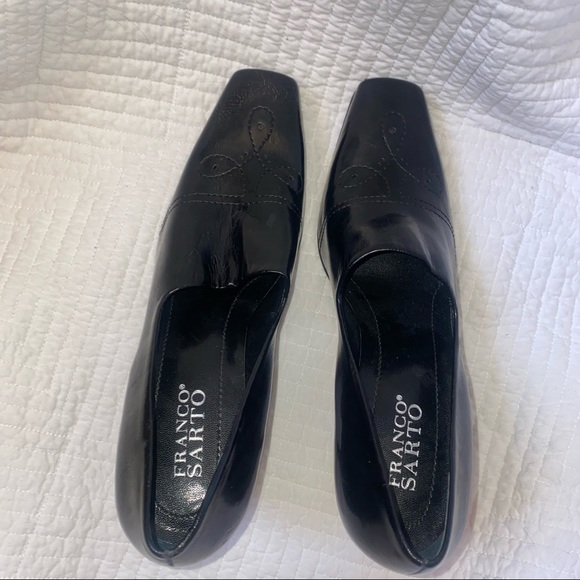 Franco Sarto Square Toe Embroidered Heels 🌵9 - Picture 7 of 10